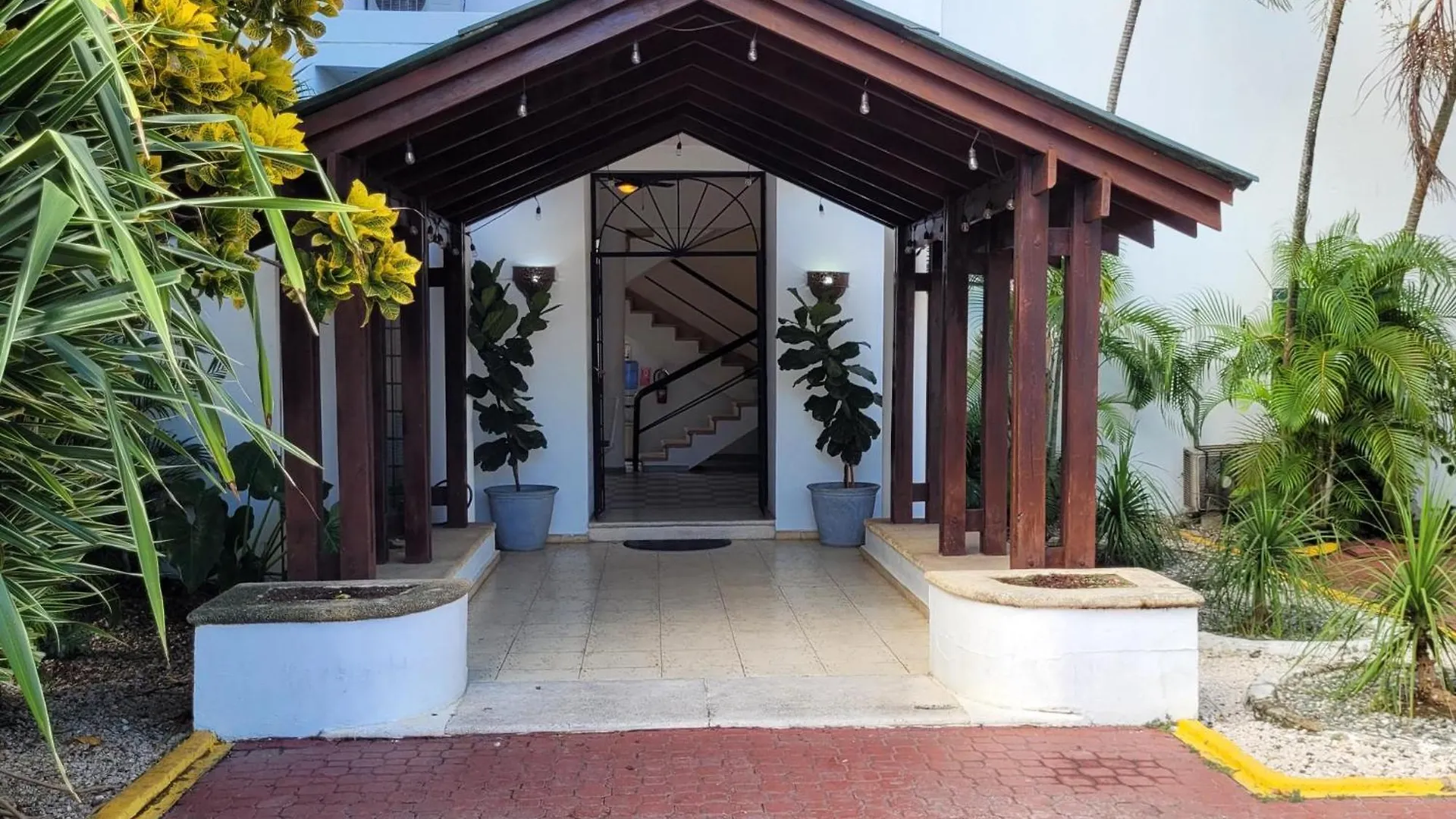 ***  Calypso Beach Hotel By The Urbn House Santo Domingo Airport Boca Chica Dominikánská republika
